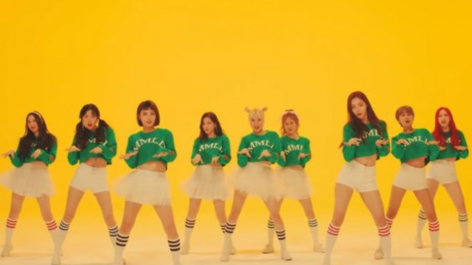 BBoom BBoom - Bản hit bùng nổ đưa Momoland lên đỉnh cao Kpop